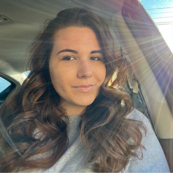 carlygarris